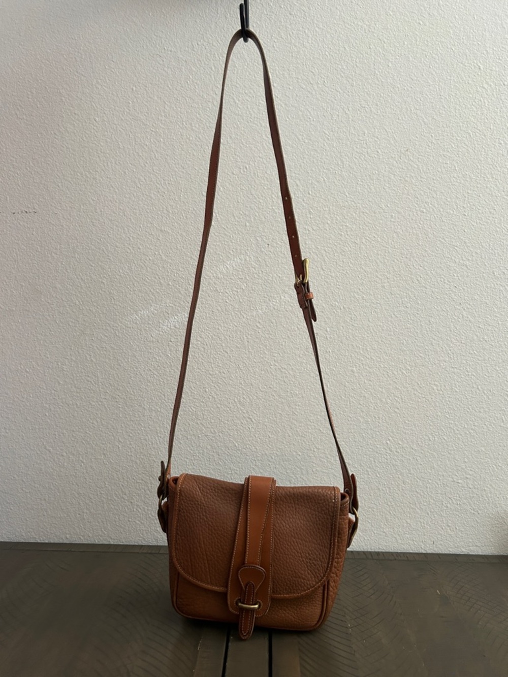 VINTAGE Dooney & Bourke All-Weather Leather equestrian bag